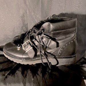 Women's Black Fur-Trimmed Boots